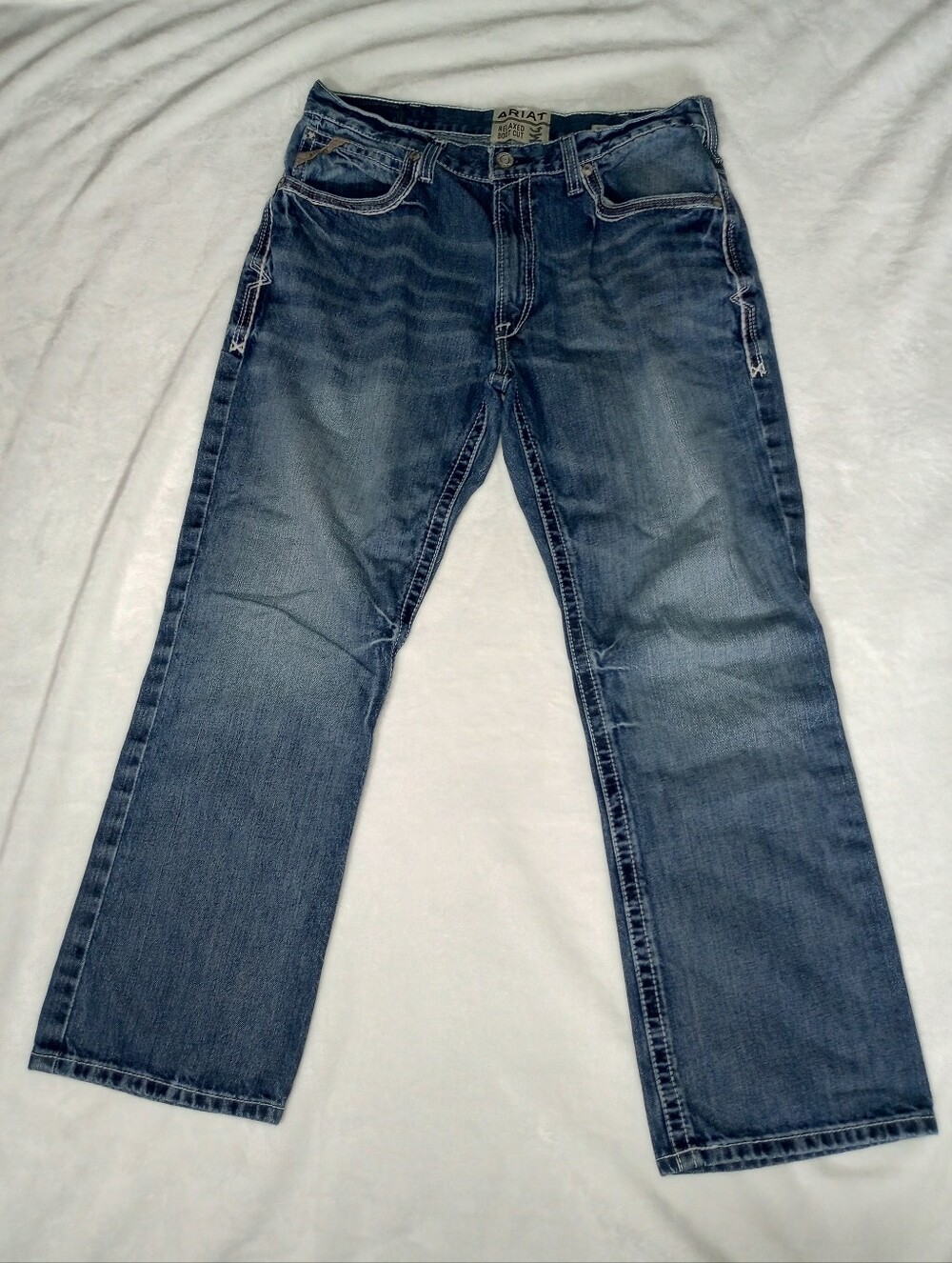 Ariat Relaxed Bootcut Medium Wash Denim Jeans  Work Wear Western Cowboy Gorpcore